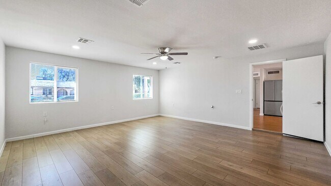 Building Photo - 8012 W Highland Ave