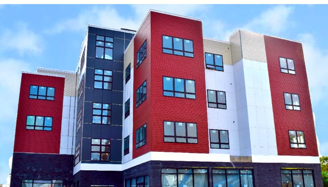 Building Photo - 1055 Main St