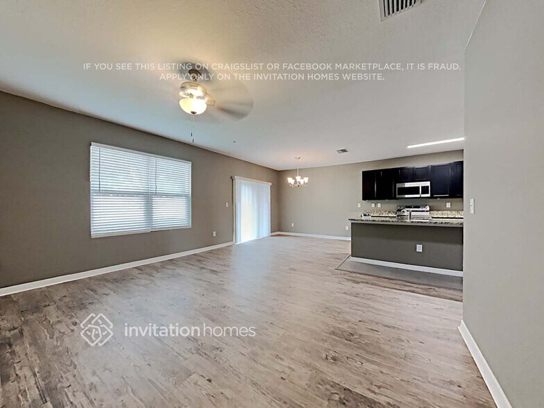 Building Photo - 35780 Jenny Lynne Cir