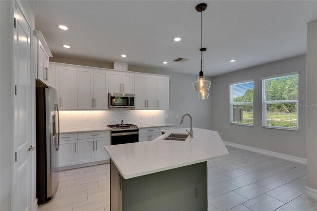 Building Photo - 4899 Isola Ct