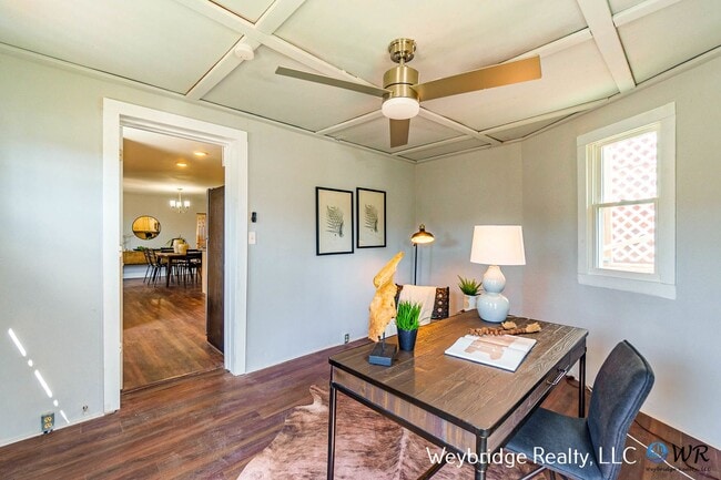 Building Photo - Beautiful, Updated Home in East End near C...