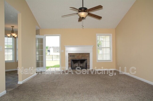 Building Photo - 106 Meghan Pl