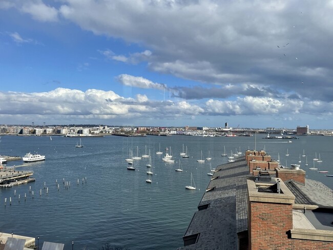 Building Photo - 10 Rowes Wharf