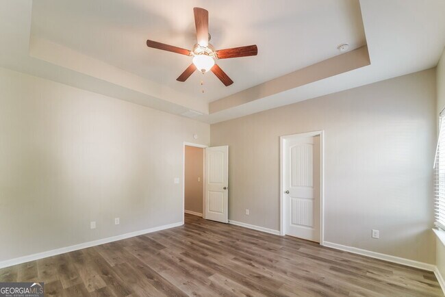 Building Photo - 147 Preserve Dr