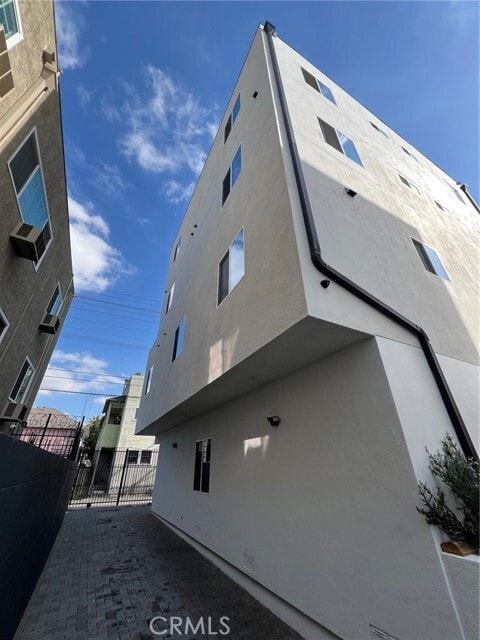 Building Photo - 1218 Arapahoe St