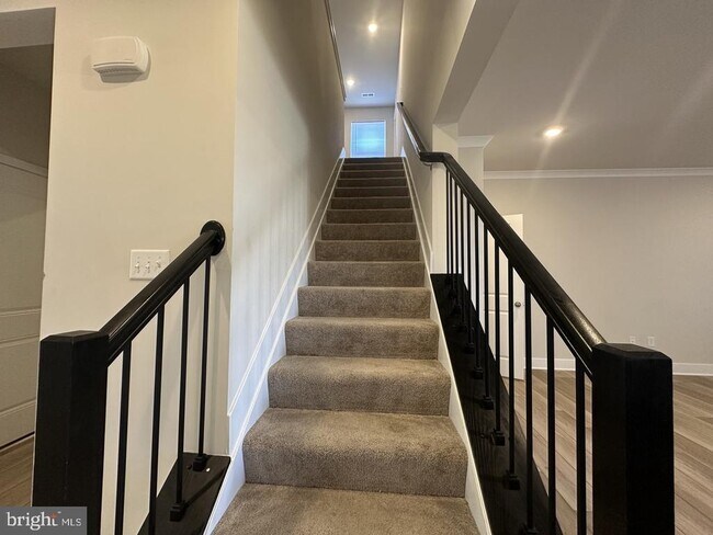 Building Photo - 34273 Graham Cir