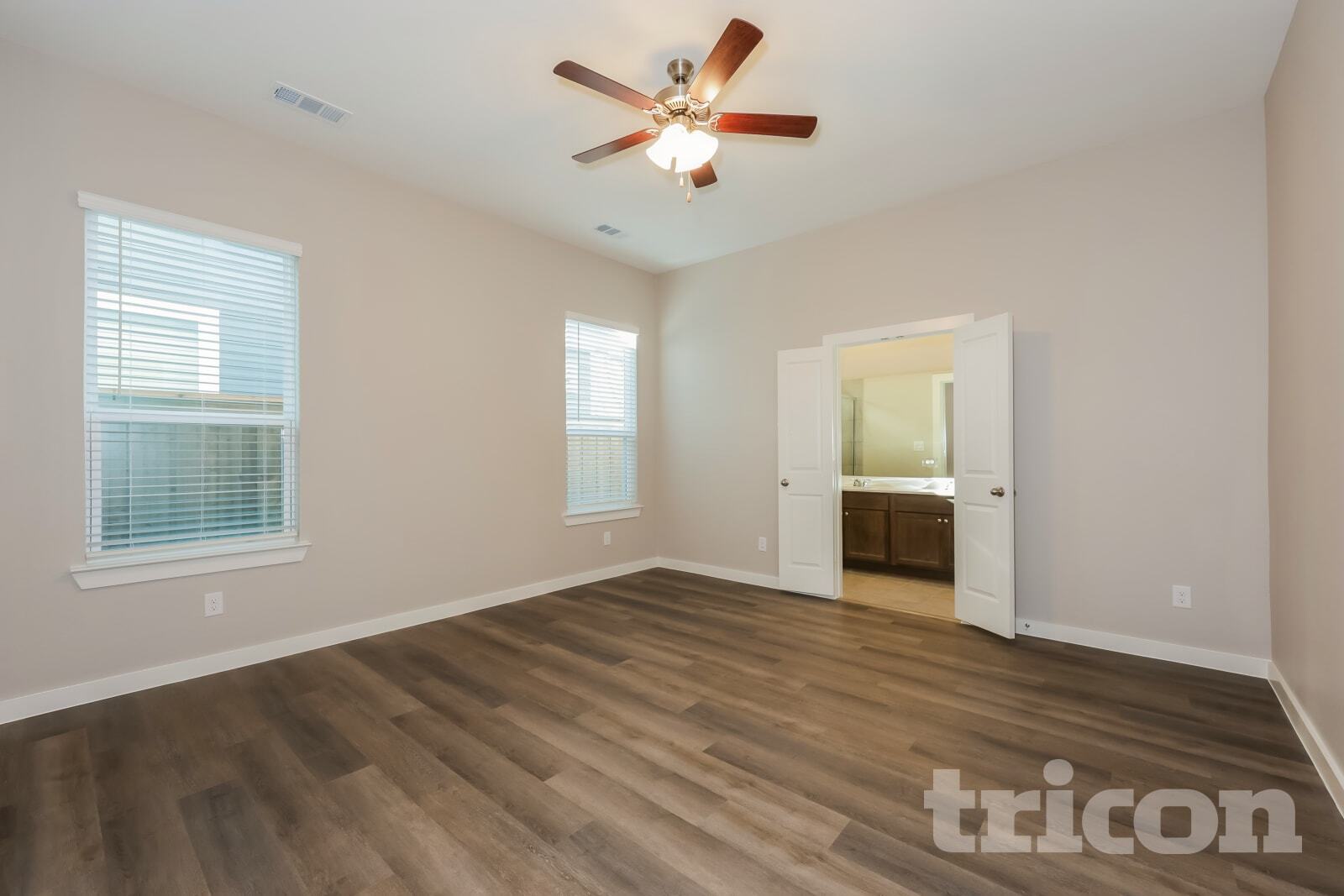 Building Photo - 831 Feather Thorn Dr