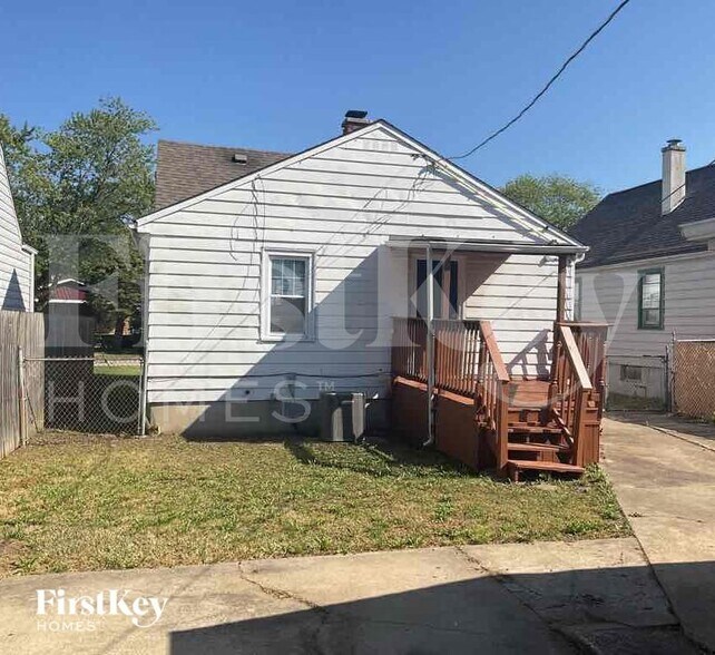 Building Photo - 14646 Atlantic Ave