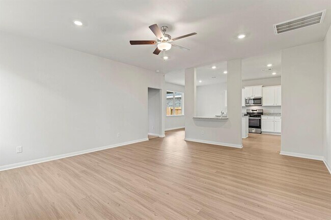 Building Photo - 10811 Bright Beacon Dr