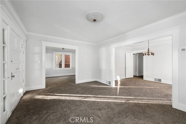 Building Photo - 243 N Grand St