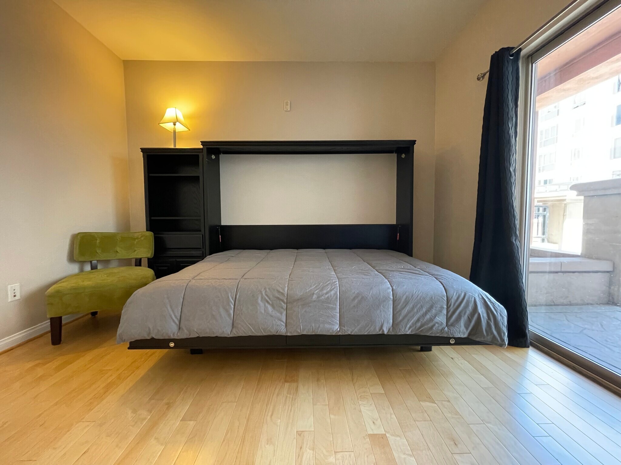 Secondary bedroom - 450 J St