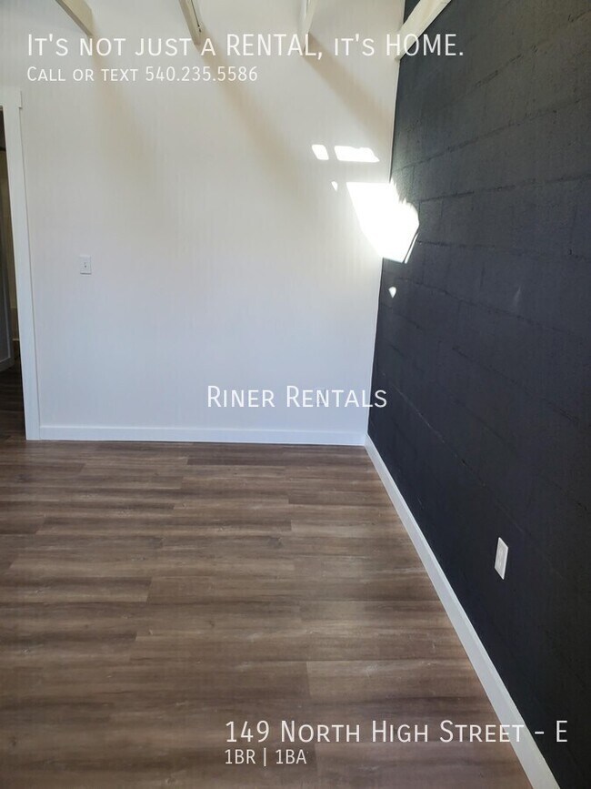 Building Photo - 149 N High St