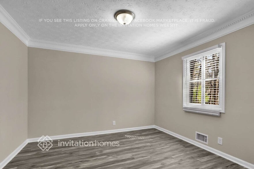 Building Photo - 426 Windsor Farms Dr