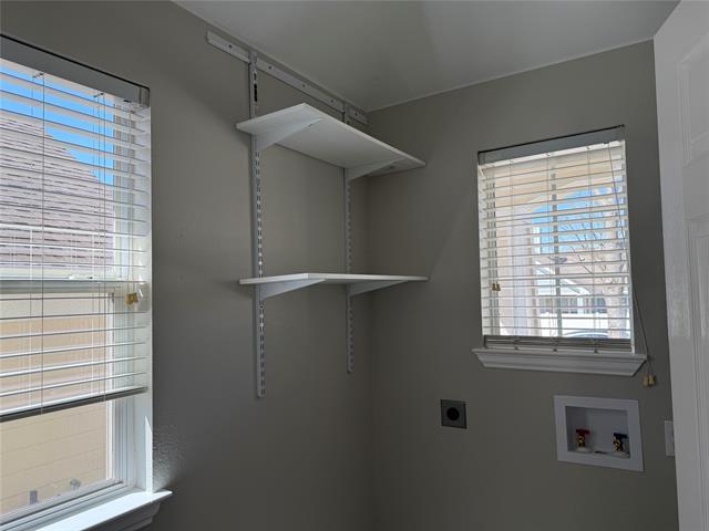 Building Photo - 523 Hilltop Dr