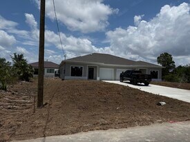 Building Photo - 12136 Tetzel Ave