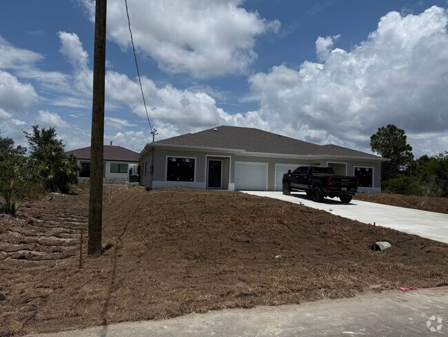 Building Photo - 12136 Tetzel Ave