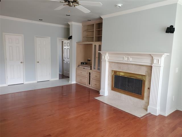 Building Photo - 5305 Coachman Ct