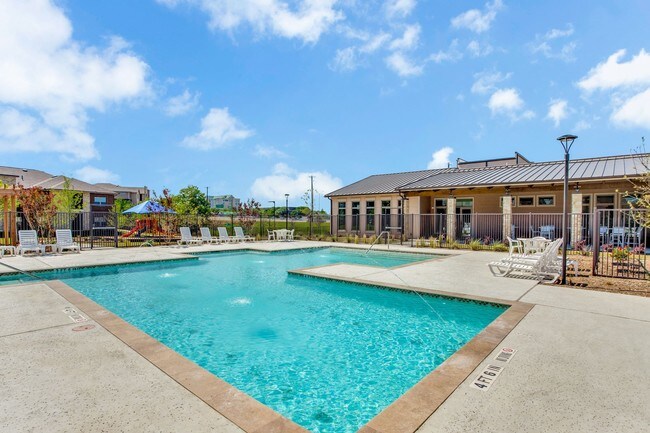 Palladium Garland - Garland, TX | Apartment Finder