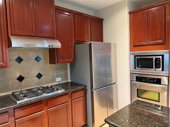 Building Photo - 10930 Reston Point Dr