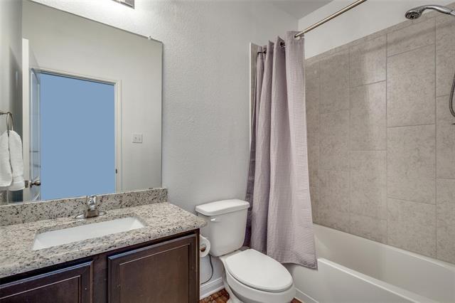 Building Photo - 3020 Earl Rd