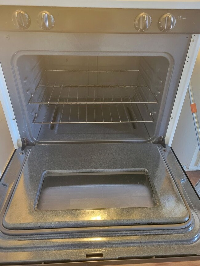 Building Photo - 6555 AR-252