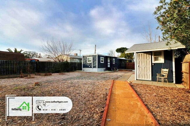 Building Photo - 4083 Notre Dame Ave