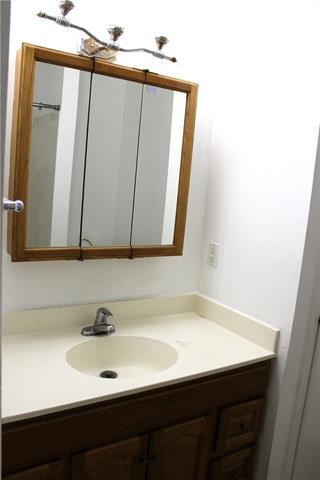 Building Photo - 3308 Delaware Ave