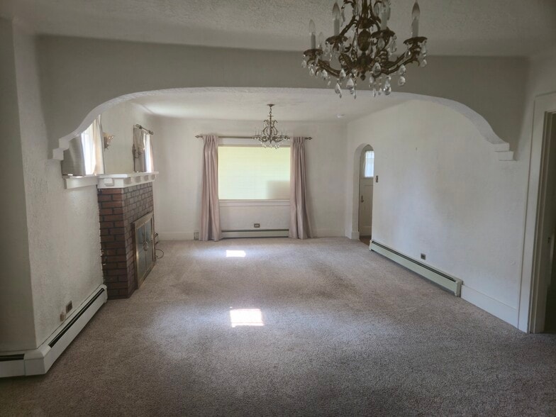 Building Photo - 1628 Whitman Ave