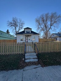 Building Photo - 1510 Cleveland Blvd