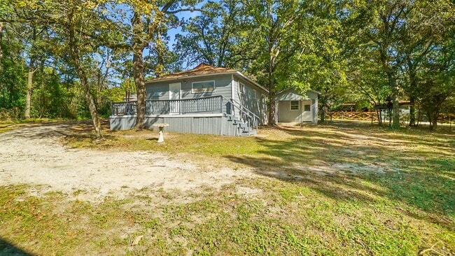 Building Photo - 5958 Skylane Dr