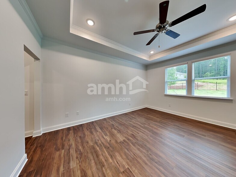 Building Photo - 5036 Pebble Bridge Way