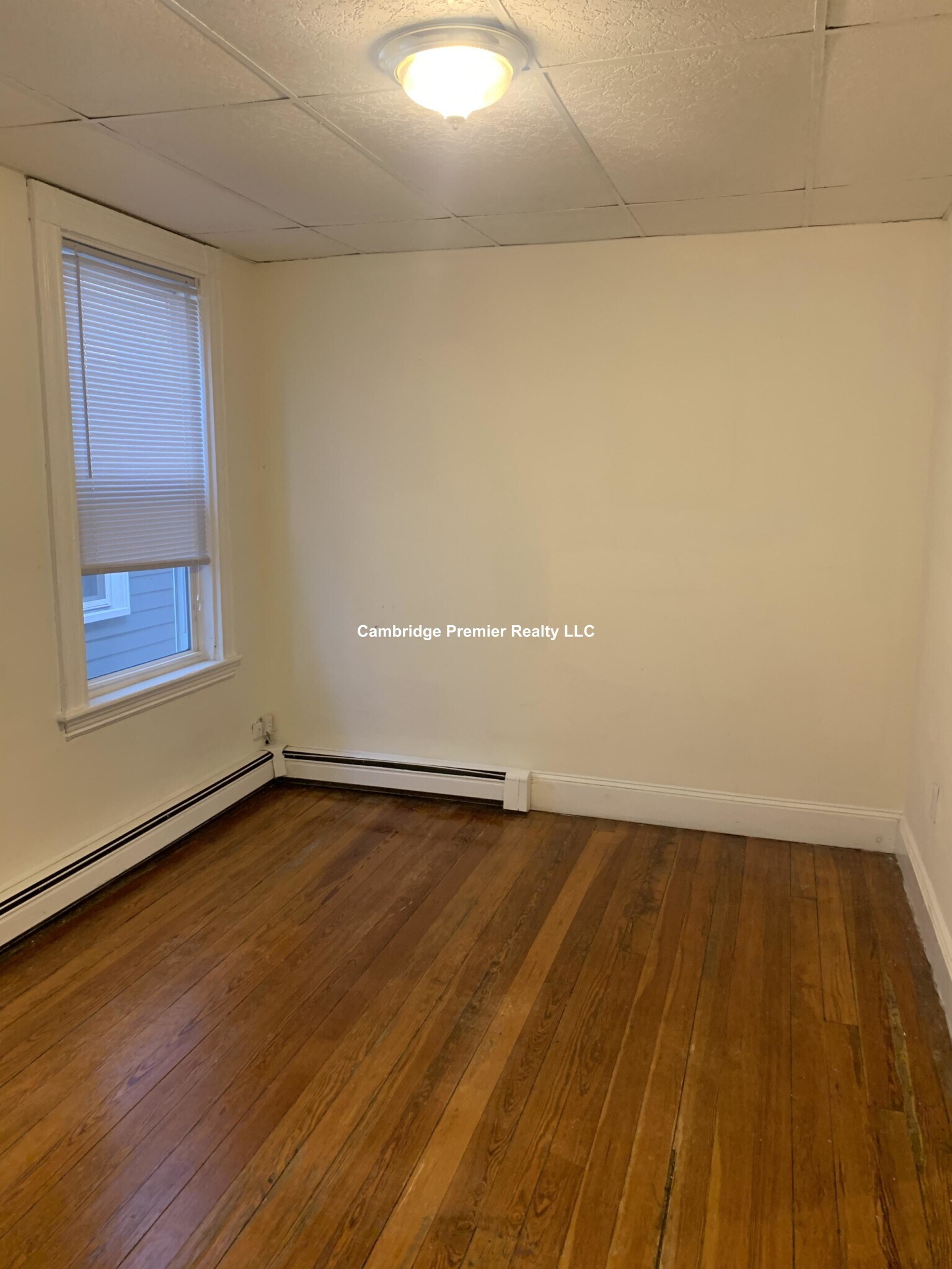 Building Photo - 130 Talbot Ave