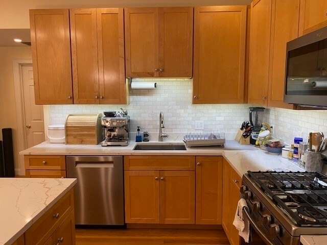 Building Photo - 85-87 Francis St