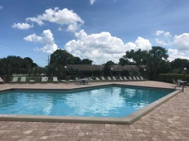 Building Photo - 2800 Fiore Way