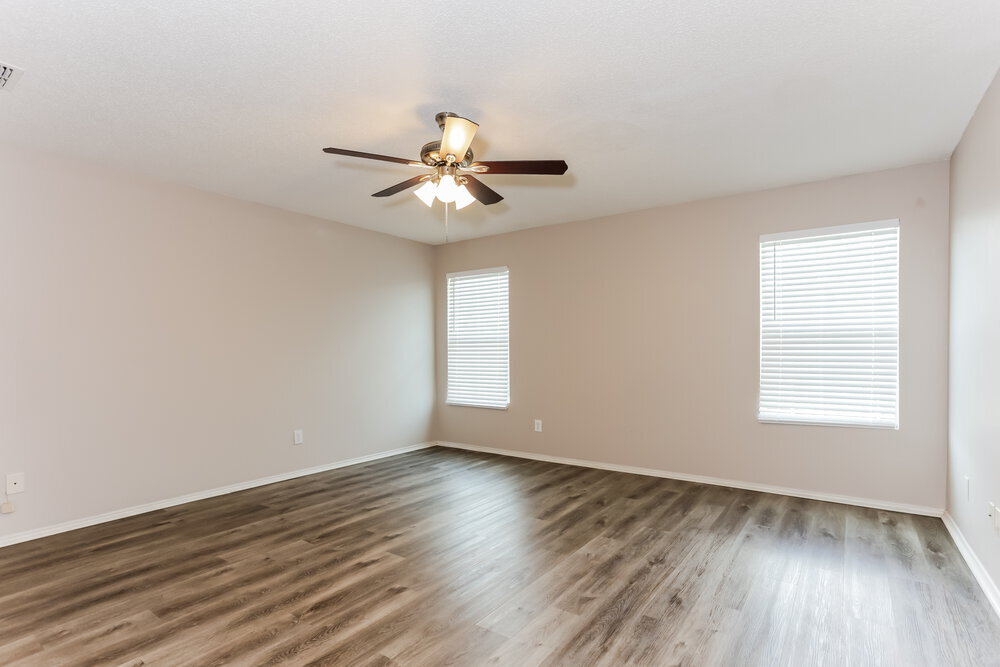 Building Photo - 2365 White Pine Dr
