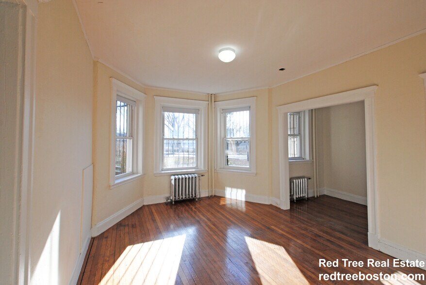 Building Photo - 1167 Boylston St
