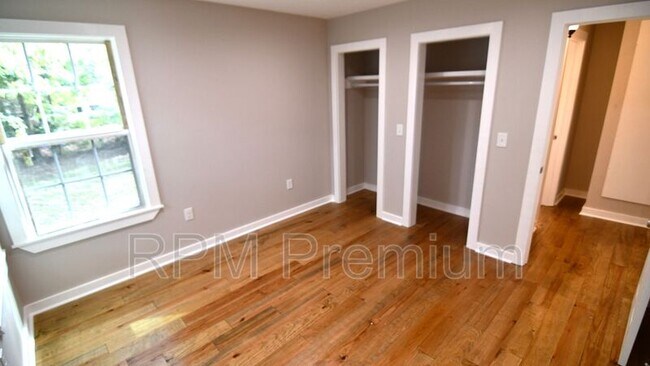 Building Photo - 4706 Mohican St