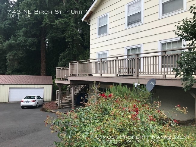 Building Photo - DOWNTOWN CAMAS - ONE BEDROOM