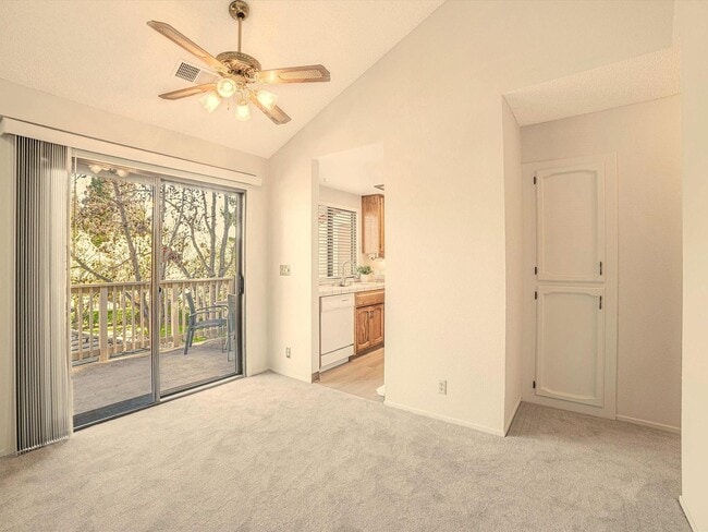 Building Photo - 3428 Smoketree Commons Dr