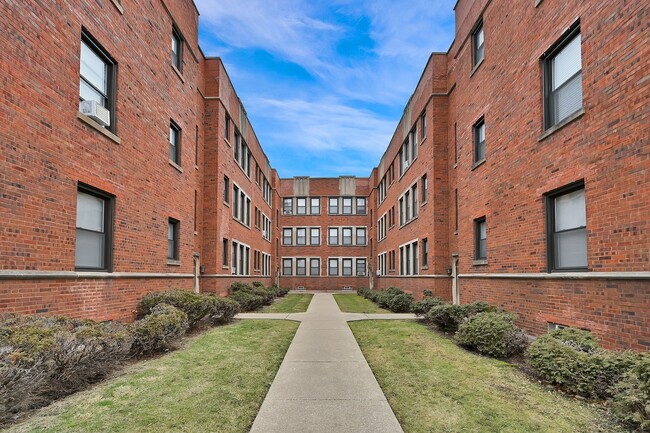 Building Photo - Spacious 1 Bedroom in Beverly