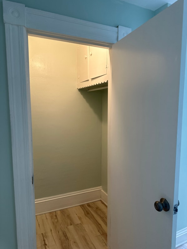 Building Photo - 241 Bartlett St