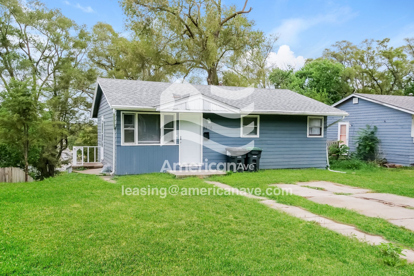 Building Photo - 3876 Parker St