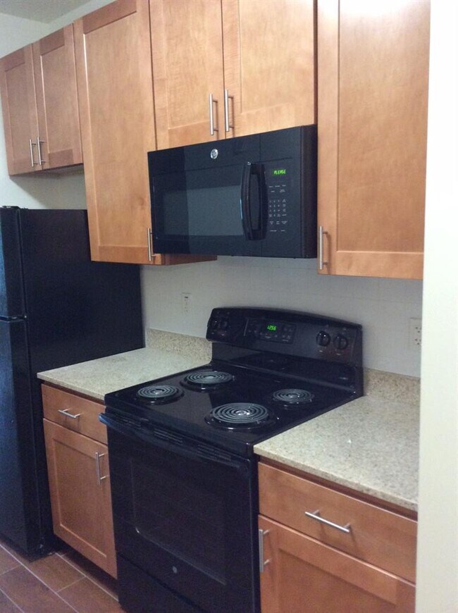 Building Photo - Fairchild Apartments