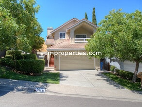 Building Photo - Delightful 3 Bedroom, 2 bath, Community Pool & Tennis, West Danville!