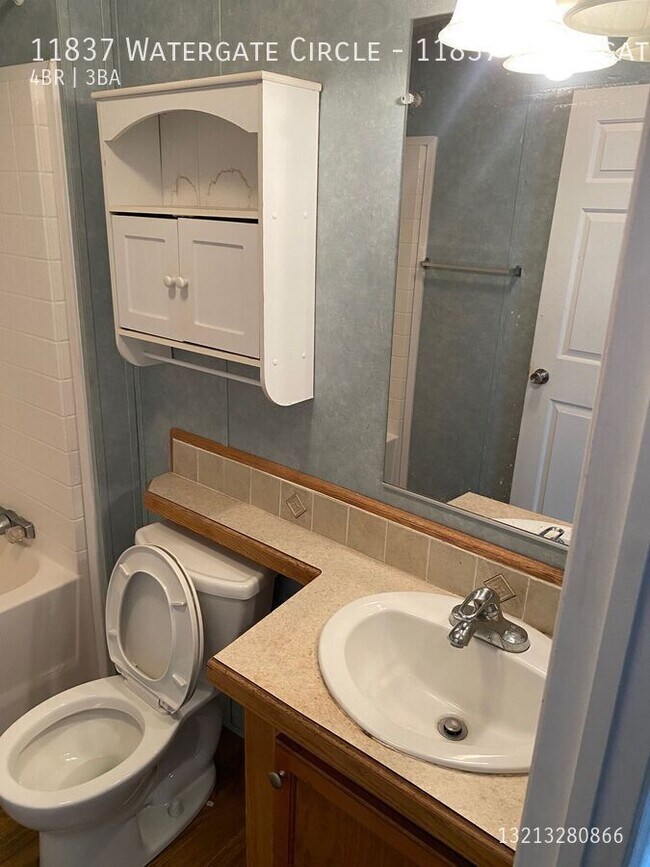 Building Photo - 11837 Watergate Cir