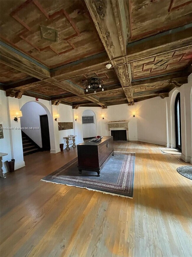 Building Photo - 3224 Biscayne Blvd