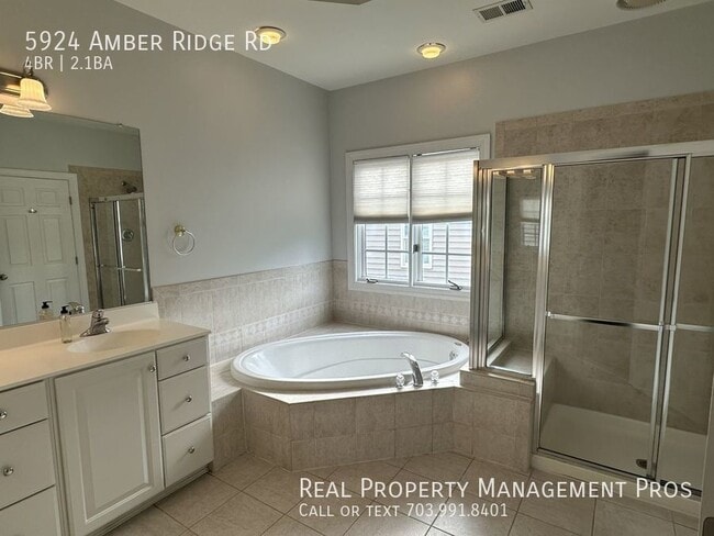 Building Photo - 5924 Amber Ridge Rd