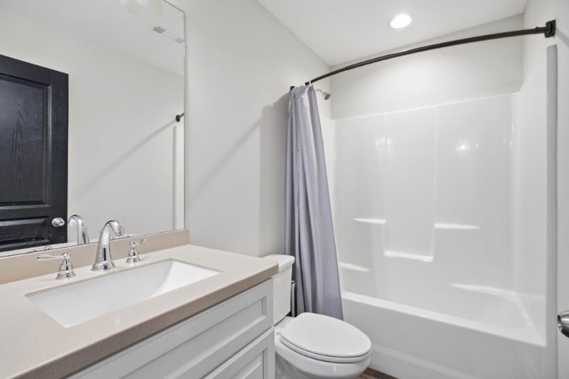 Building Photo - 7621 Maple Pl