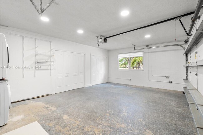 Building Photo - 8860 SW 160th St