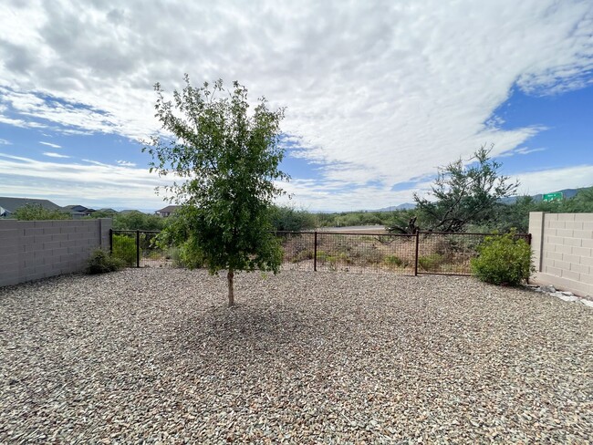 Building Photo - HOUSE: THE VINEYARDS AT COTTONWOOD, NEWER ...